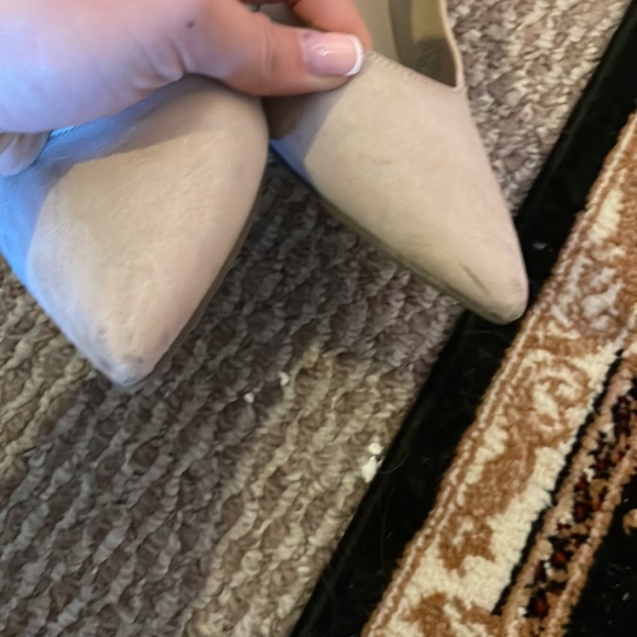 Marc Fisher heel. - Picture 2 of 3